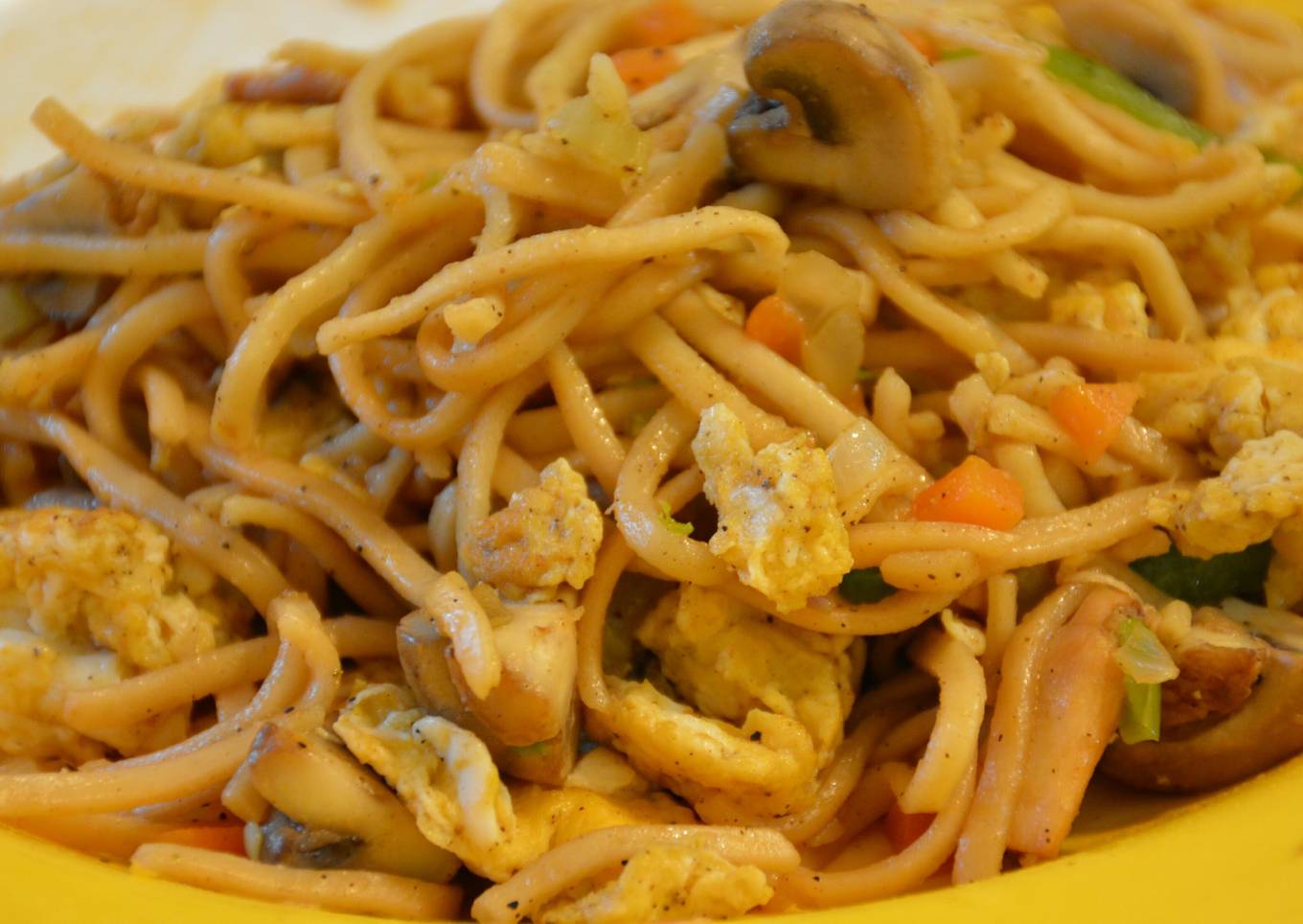 Chicken Hakka Noodles