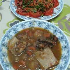 Foto principal de Guiso de carne con patatas en olla exprés