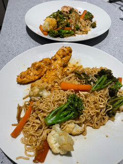 A picture of Stir fried veg and noodles.