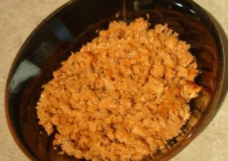 Step-by-Step Guide to Make Ultimate Easy-Prep Salmon Flakes Using Canned Salmon - Eat Japanese Food Wherever You Are