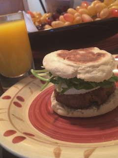 A picture of Healthy English Muffin Turkey Burger.