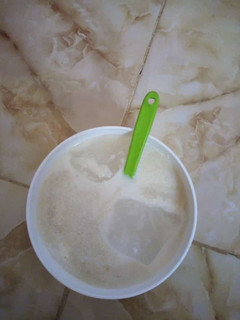 A picture of Garri with sugar.