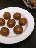 "गुळ शेंगदाणे लाडू"(Gul Shengdane Ladoo Recipe In Marathi)