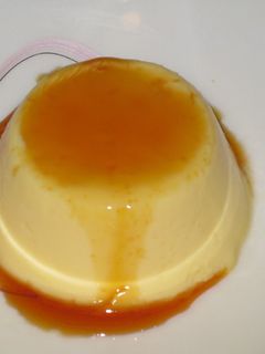 A picture of Easy Jiggly Pudding in a Microwave.