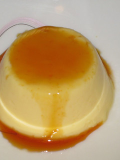 A picture of Easy Jiggly Pudding in a Microwave.