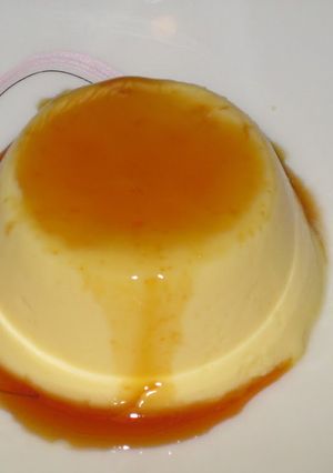 A picture of Easy Jiggly Pudding in a Microwave.