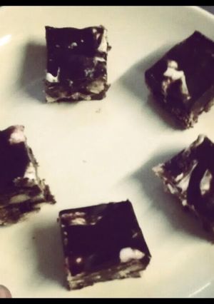 A picture of Rocky road.