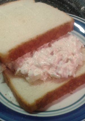 A picture of Chicken salad.