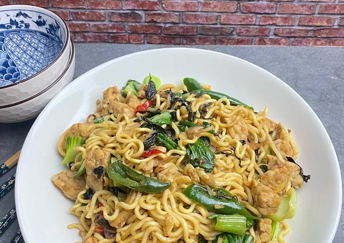 Anti Ribet, Membuat Mie Goreng Tempe Cabe Ijo Menu Enak