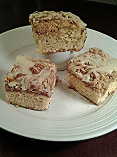 A picture of Apple Streusel Coffee Cake.
