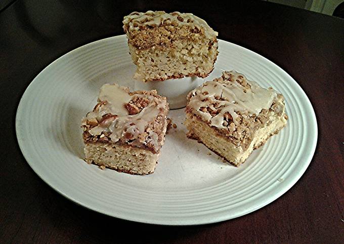 Apple Streusel Coffee Cake