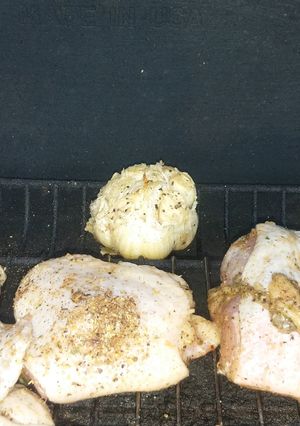 A picture of Roasted garlic.
