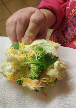 A picture of Veggie Pizza.