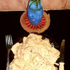 Spinach Ravioli in White sauce A picture of Spinach Ravioli in White sauce.