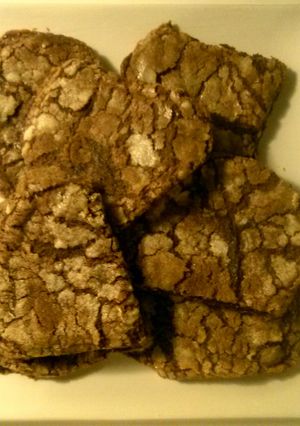 A picture of Molasses Cookies.