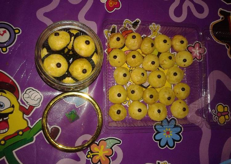Nastar lembut dan lumer dimulut