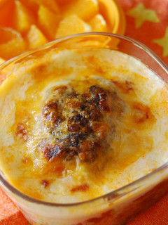A picture of Homemade White Sauce.