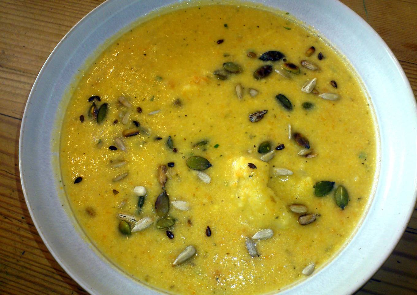 SweetBree's cauliflower&cheese soup