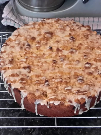 Easy Way Make Toffee Apple Crumble Cake which Delicious