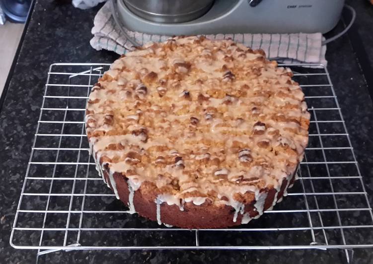 Easiest Way to Make Super Quick Homemade Toffee Apple Crumble Cake