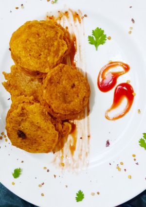 A picture of Batata vada/Alo vada.