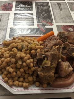 Una foto de Cocido de garbanzos