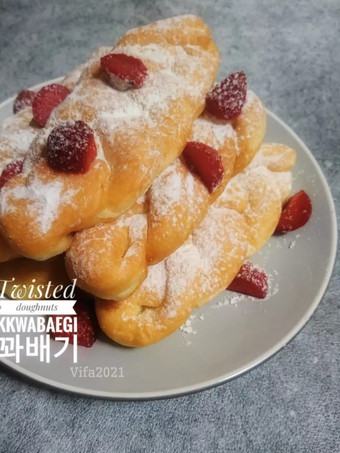 Bagaimana Membuat Donat Kepang metode autolysis, Menggugah Selera