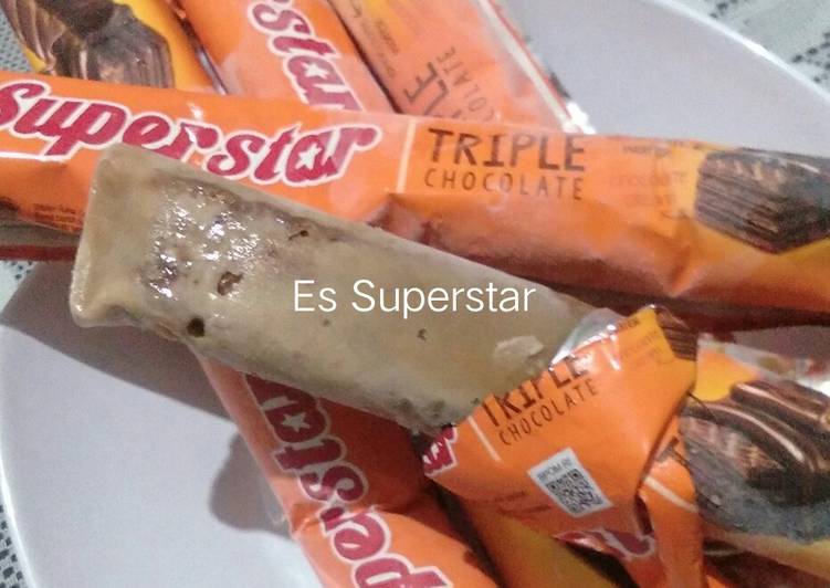 Es Superstar