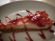 Una foto de tarta de fresas thermomix