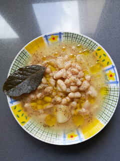 Una foto de Habichuelas en ensalada multicooker 12 en 1