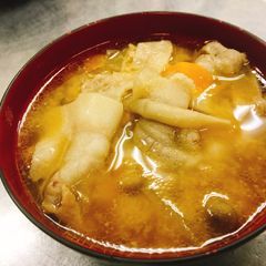 Miso soup with pork and vegetables "Tonjiru" A picture of Miso soup with pork and vegetables "Tonjiru".