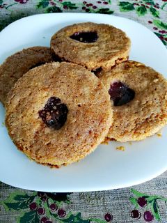 Una foto de Galletas Punto Rojo