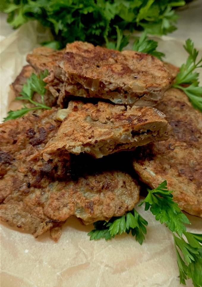 Рубані котлети з курячої печінки
