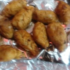 Fried momos A picture of Fried momos.