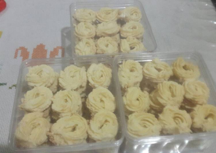 Kue Sagu Keju