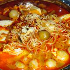 รูปของ Sundubu Tofu Ramyeon Jjigae Tahu