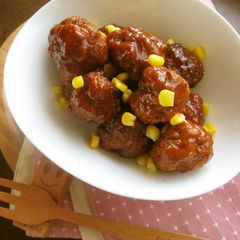 A picture of Light and Fluffy Meatballs.