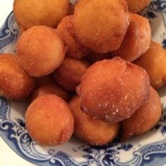 A picture of Roly Poly Doughnuts Made with Pancake Mix.