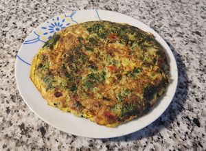 Una foto de Tortilla de espinaca y nabo