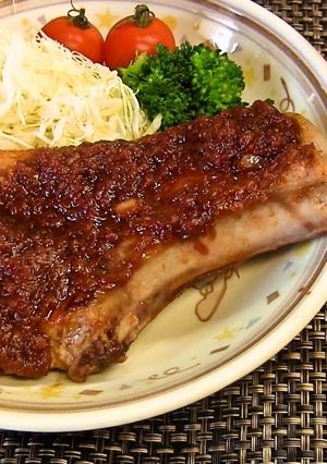 A picture of Very Thick Pork Chop Steak.