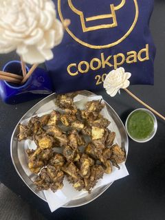 कुट्टू के आटे की पकौड़ी रेसिपी मुख्य फोटो