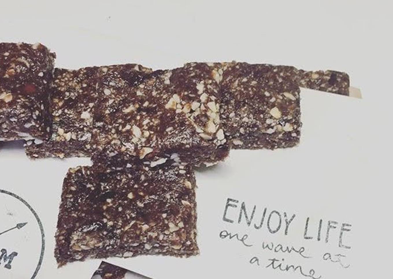 Cacao Honey Nut Bars