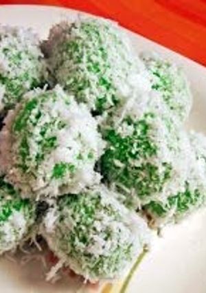 A picture of Klepon (Sweet Rice Ball).
