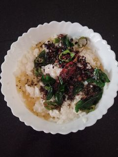 કર્ડ રાઈસ (Curd Rice Recipe In Gujarati) રેસીપી મુખ્ય ફોટો