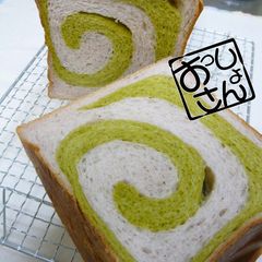 Adzuki Bean Bread (Using a Bread Maker) A picture of Adzuki Bean Bread (Using a Bread Maker).