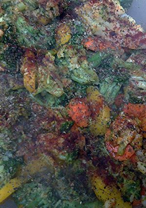 A picture of spiced mixed veggies in ghee.