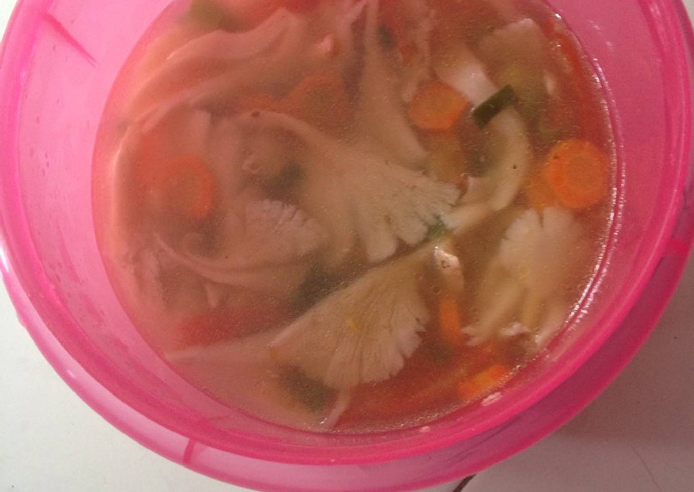 Resep sayur sop jamur praktis 