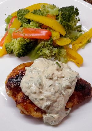 A picture of Cilantro Cream Chicken.