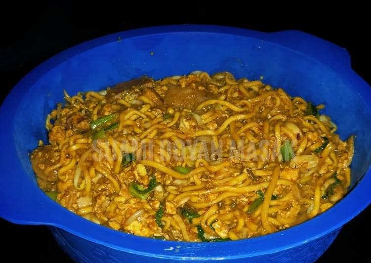 Masakan Populer Mie goreng sea food Enak dan Sehat