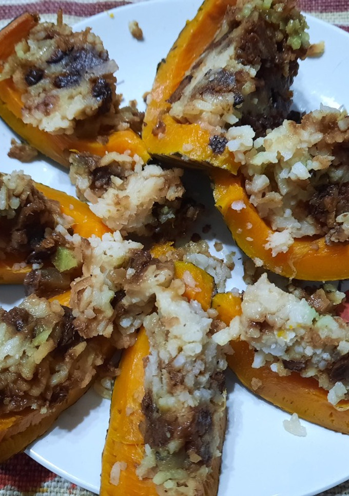 Una foto de Arroz dulce con pasas en calabaza (receta árabe)